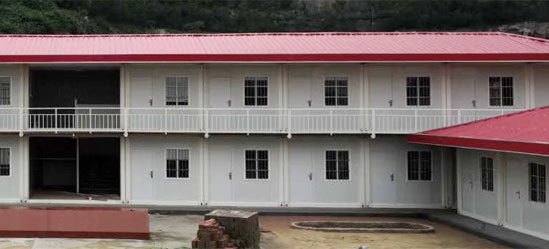 What are the advantages of mobile container houses?